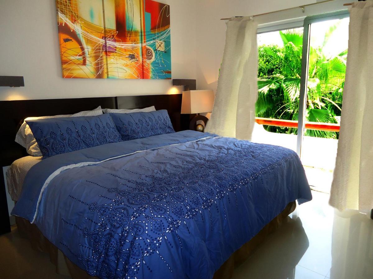 Сasa de vacaciones 4 Bedroom Luxury Villa & 3 Bedroom Villa With Swimming Pool Close To The Beach Playa del Carmen